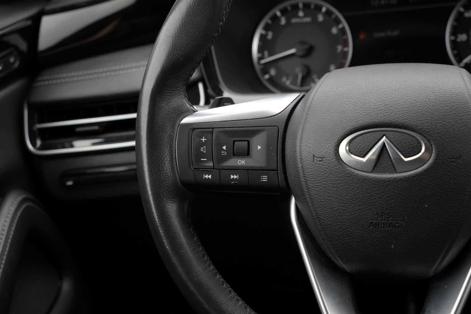 2023 INFINITI QX60 PURE