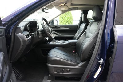 2022 INFINITI QX60 LUXE