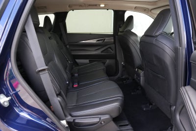 2022 INFINITI QX60 LUXE