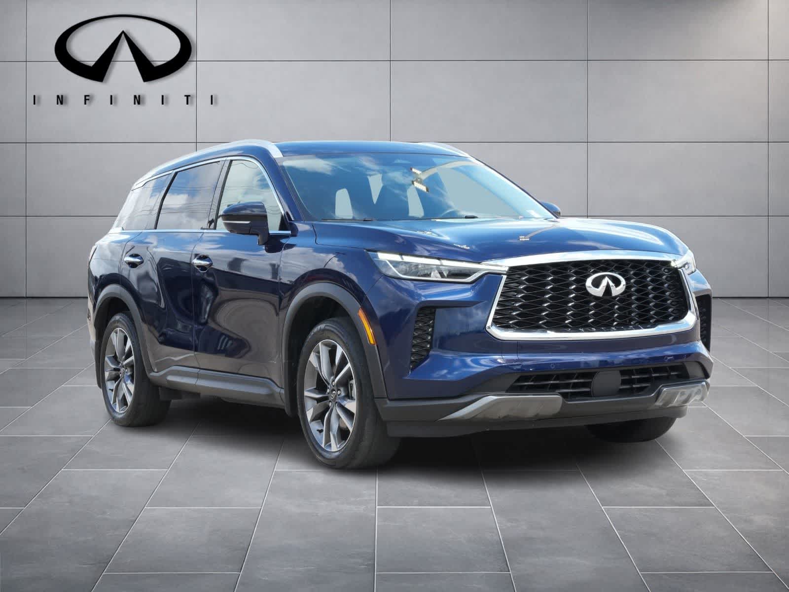 2022 INFINITI QX60 LUXE