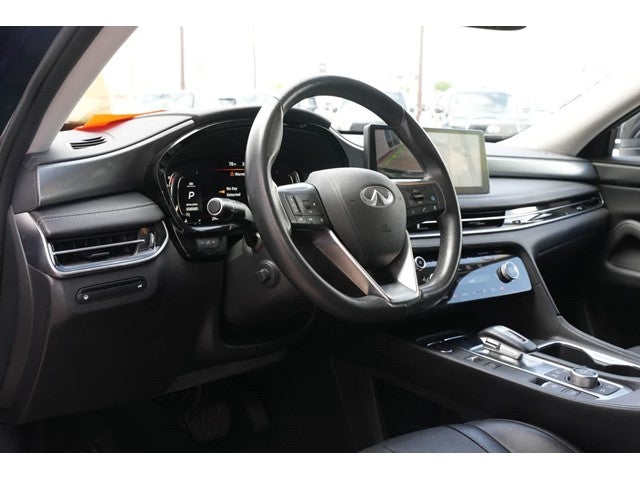 2022 INFINITI QX60 LUXE
