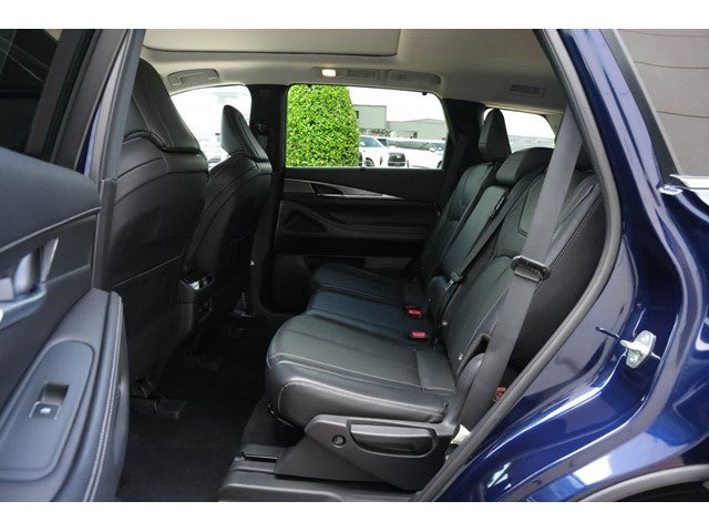 2022 INFINITI QX60 LUXE
