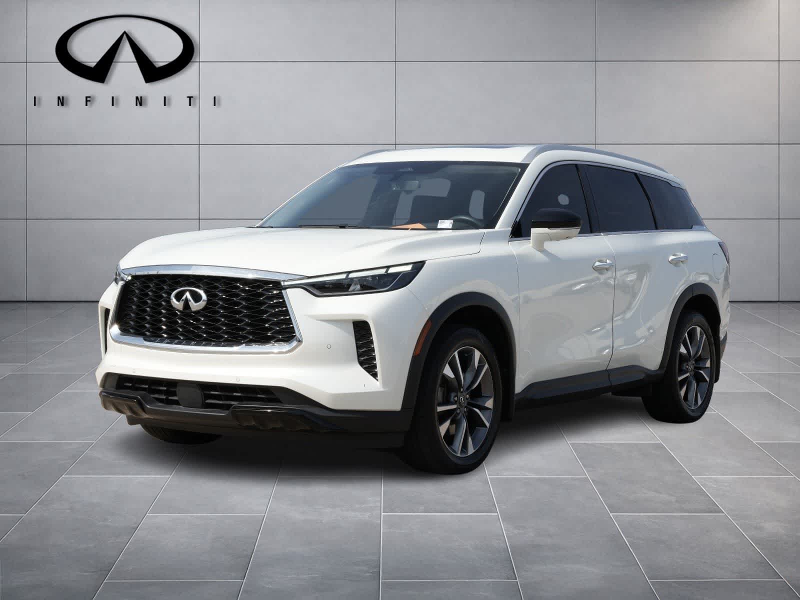 2023 INFINITI QX60 LUXE