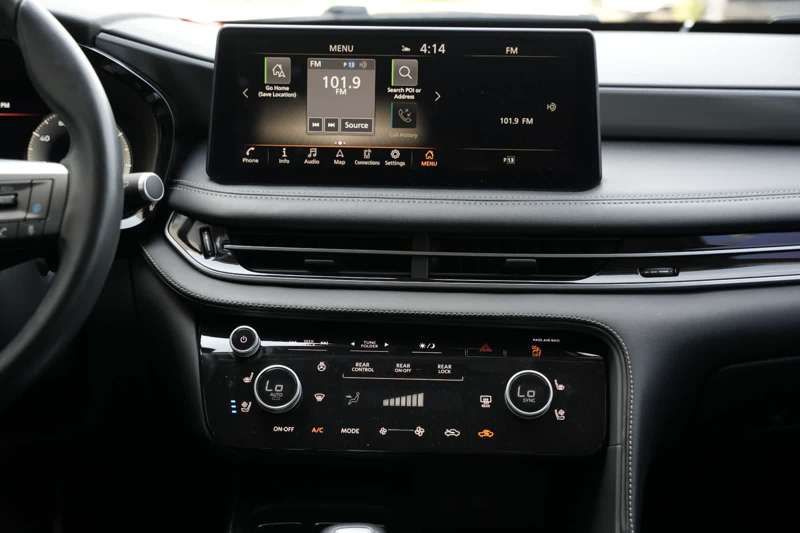 2023 INFINITI QX60 LUXE