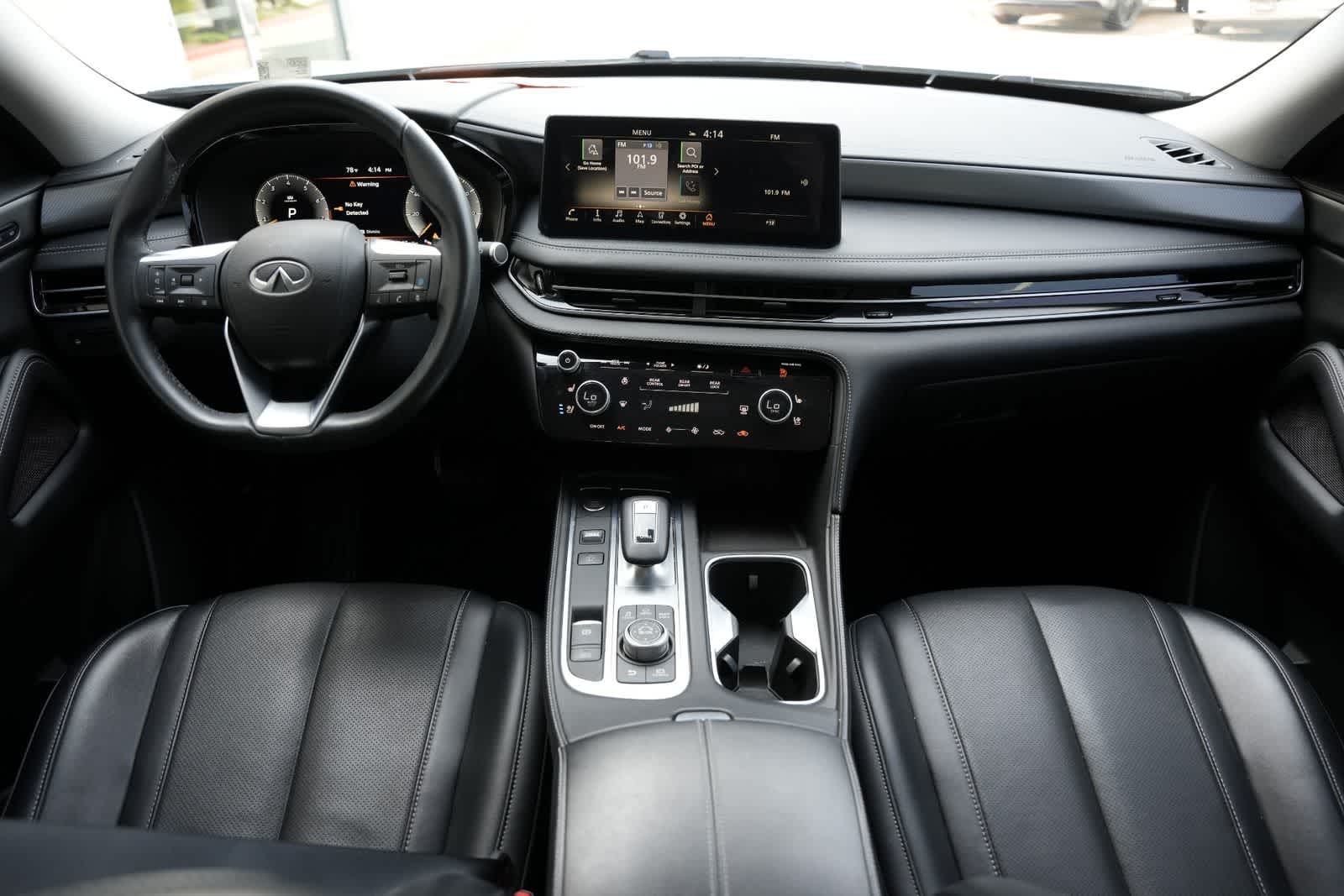 2023 INFINITI QX60 LUXE