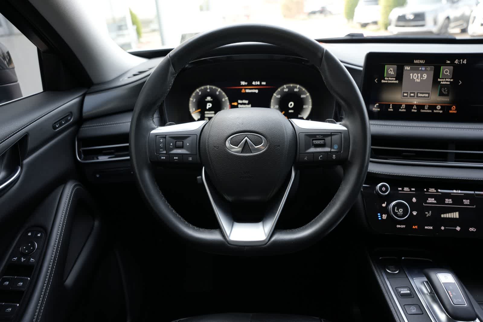 2023 INFINITI QX60 LUXE