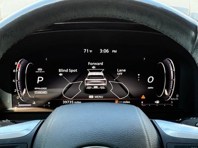 2023 INFINITI QX60 LUXE