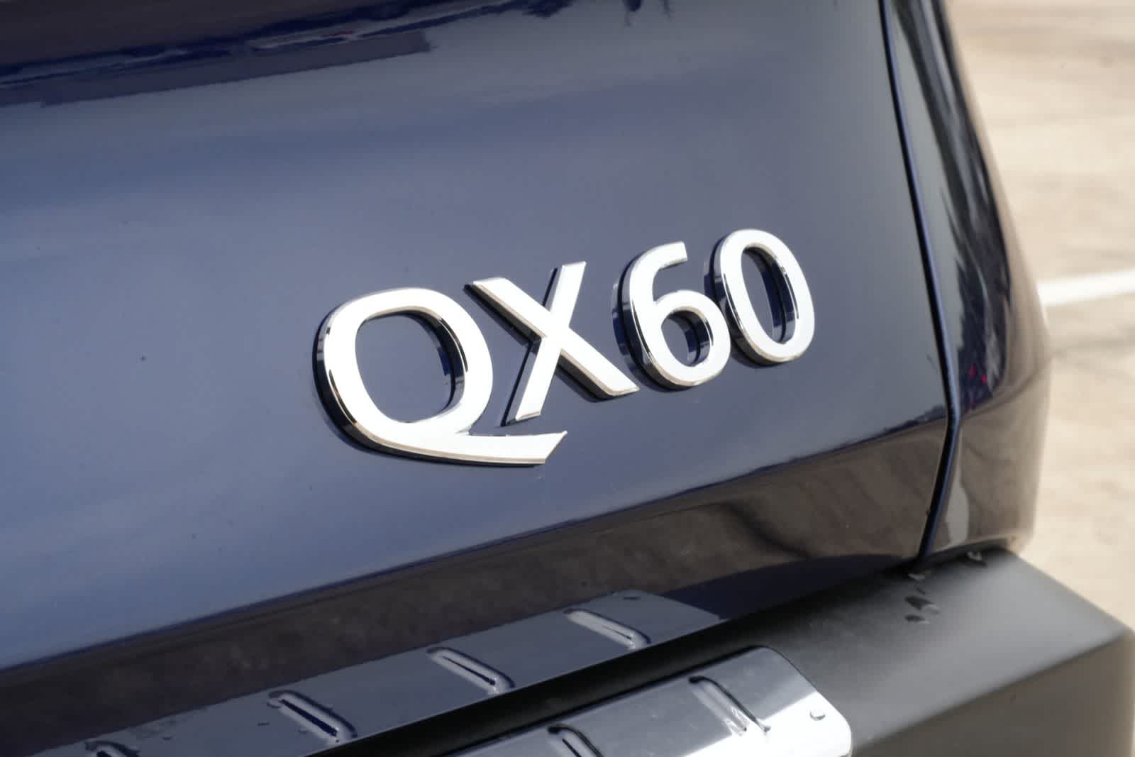 2023 INFINITI QX60 LUXE