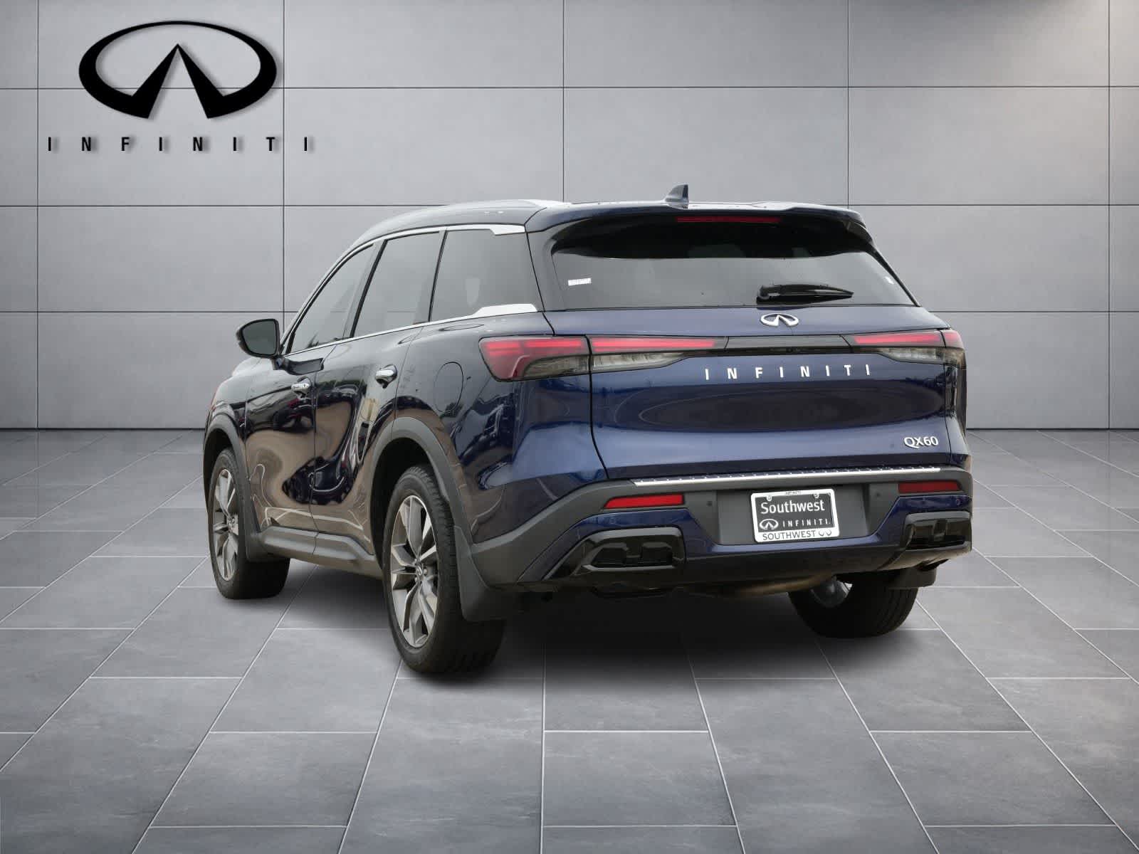 2023 INFINITI QX60 LUXE