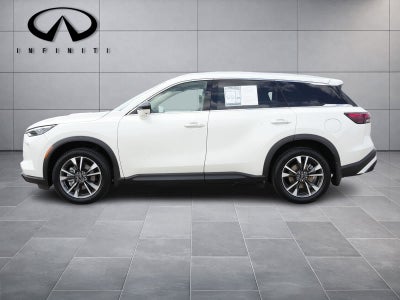 2023 INFINITI QX60 LUXE