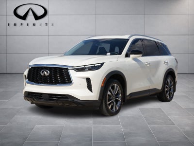 2023 INFINITI QX60 LUXE