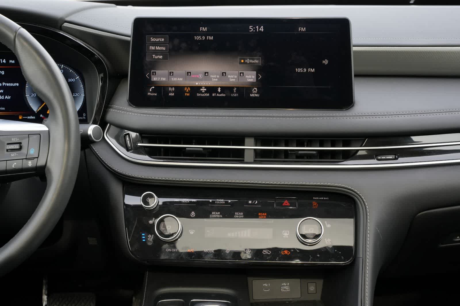 2024 INFINITI QX60 LUXE