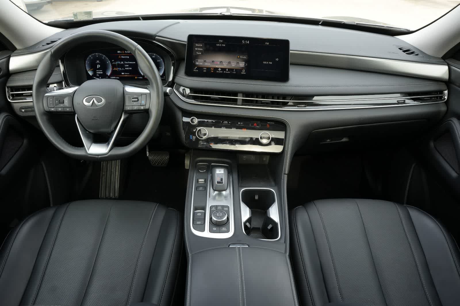 2024 INFINITI QX60 LUXE