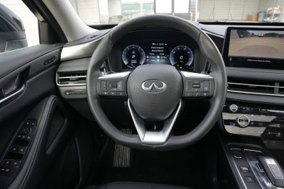2024 INFINITI QX60 LUXE