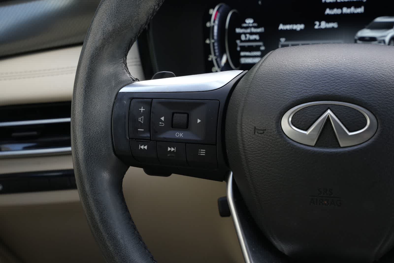 2024 INFINITI QX60 LUXE