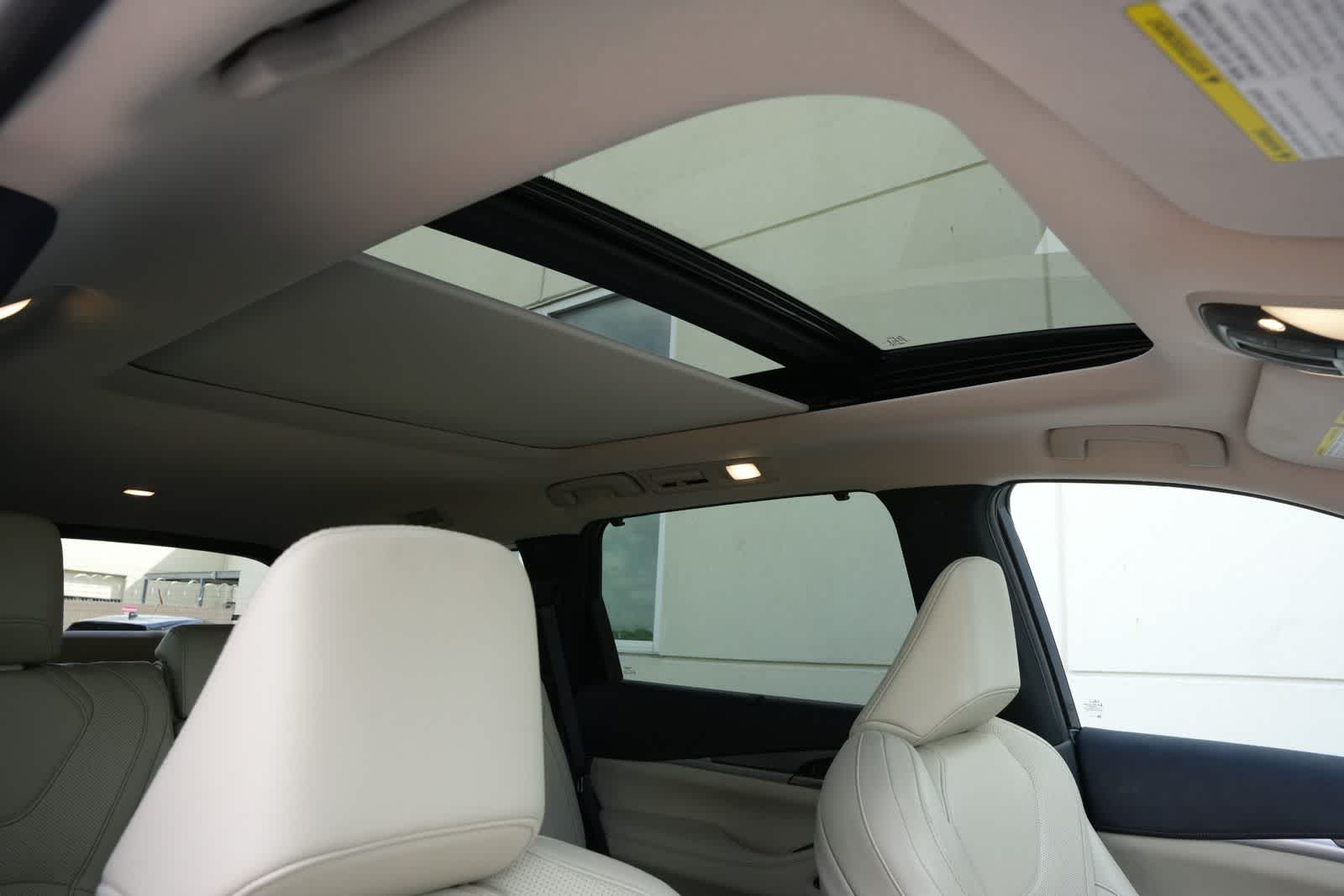 2024 INFINITI QX60 LUXE