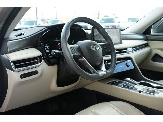 2024 INFINITI QX60 LUXE