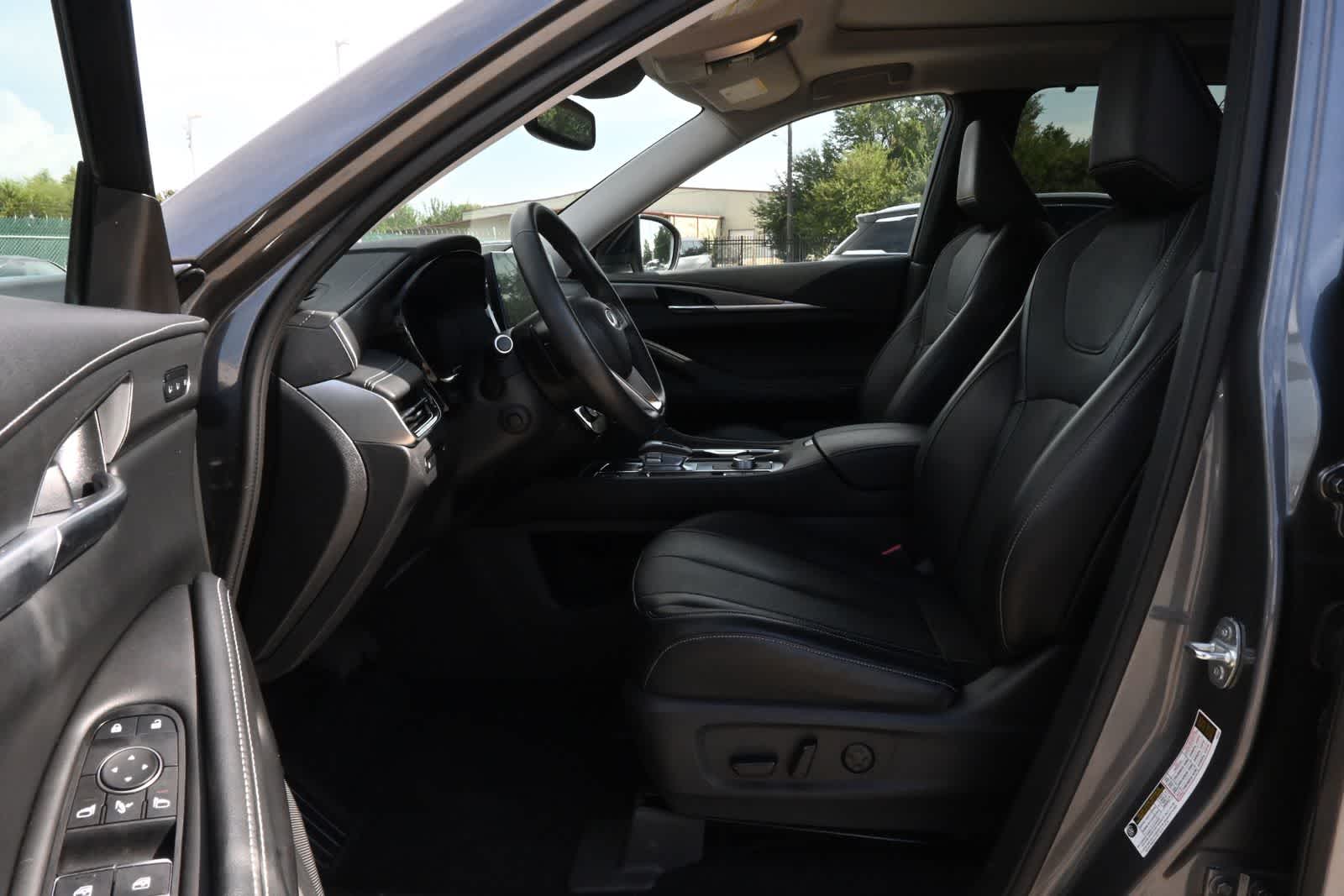 2022 INFINITI QX60 LUXE
