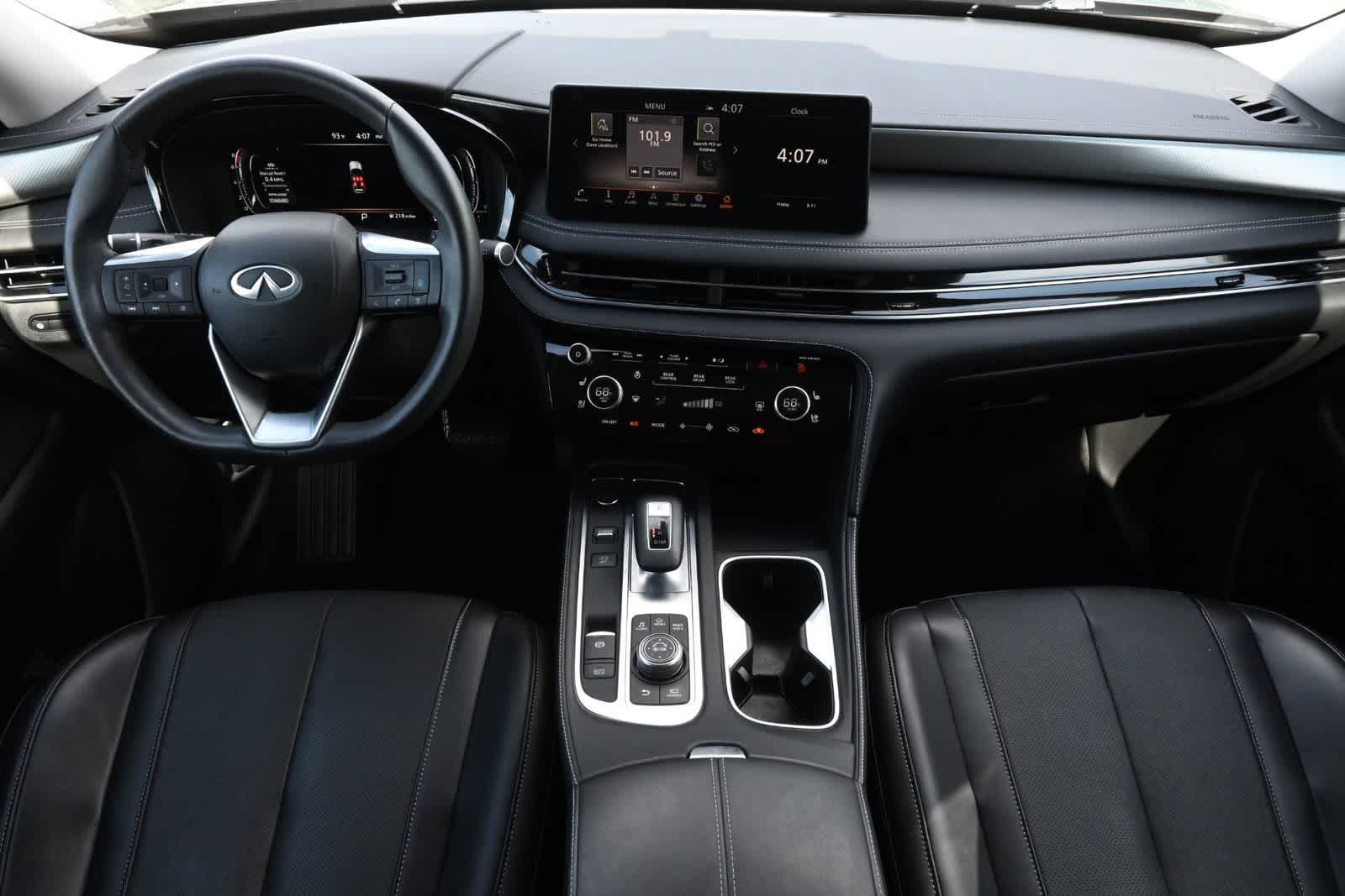 2022 INFINITI QX60 LUXE