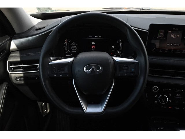 2022 INFINITI QX60 LUXE