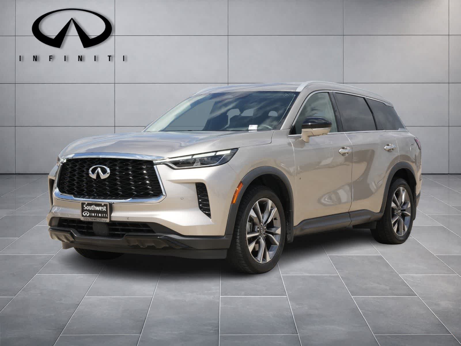 2023 INFINITI QX60 LUXE