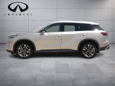 2023 INFINITI QX60 LUXE