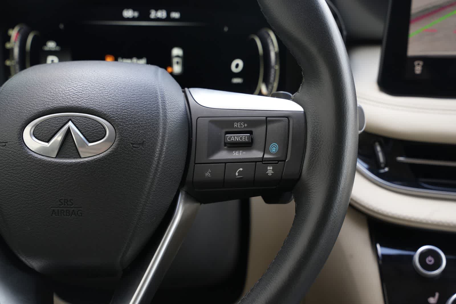 2023 INFINITI QX60 LUXE