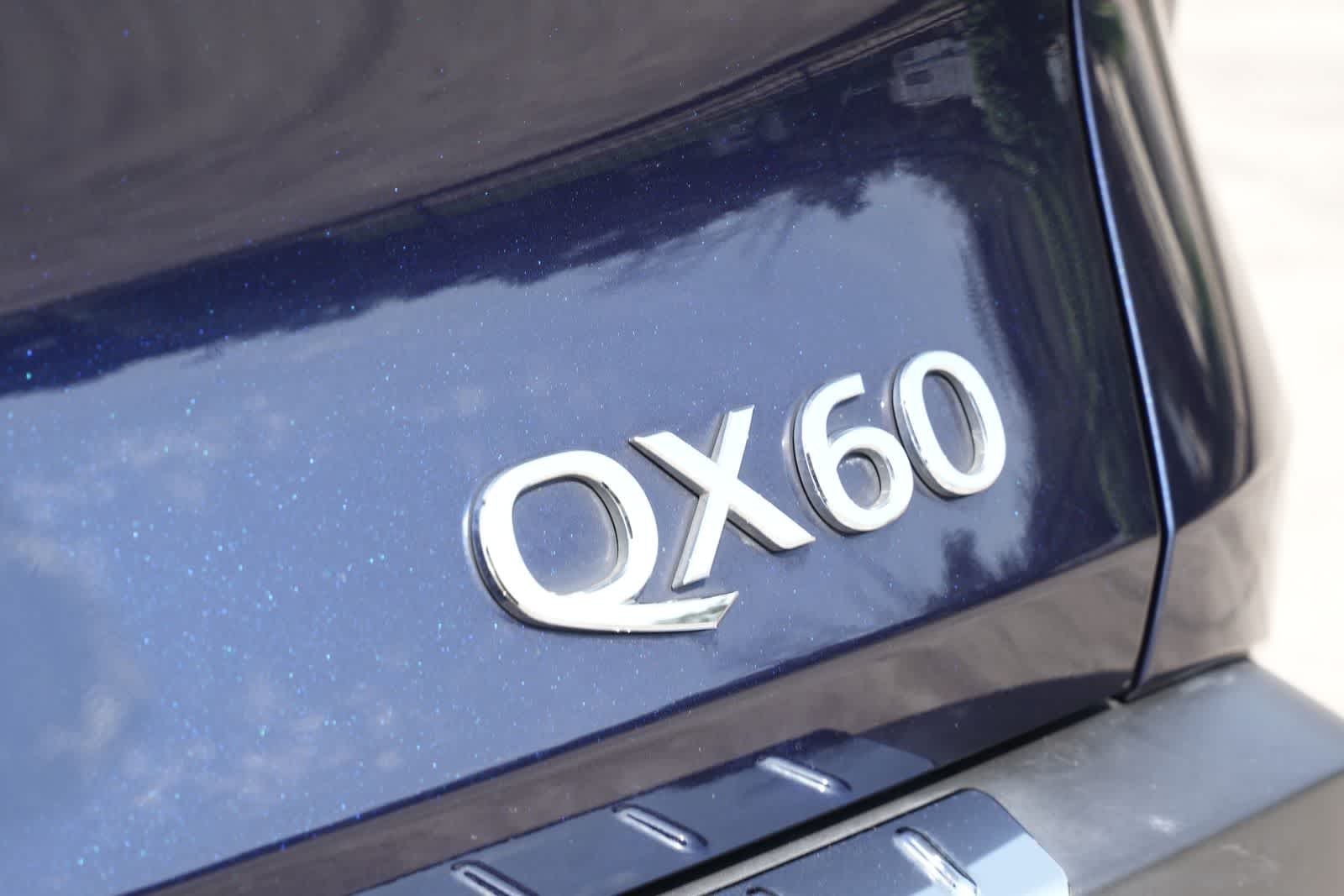 2023 INFINITI QX60 LUXE