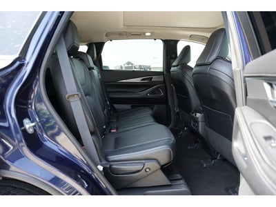 2023 INFINITI QX60 LUXE