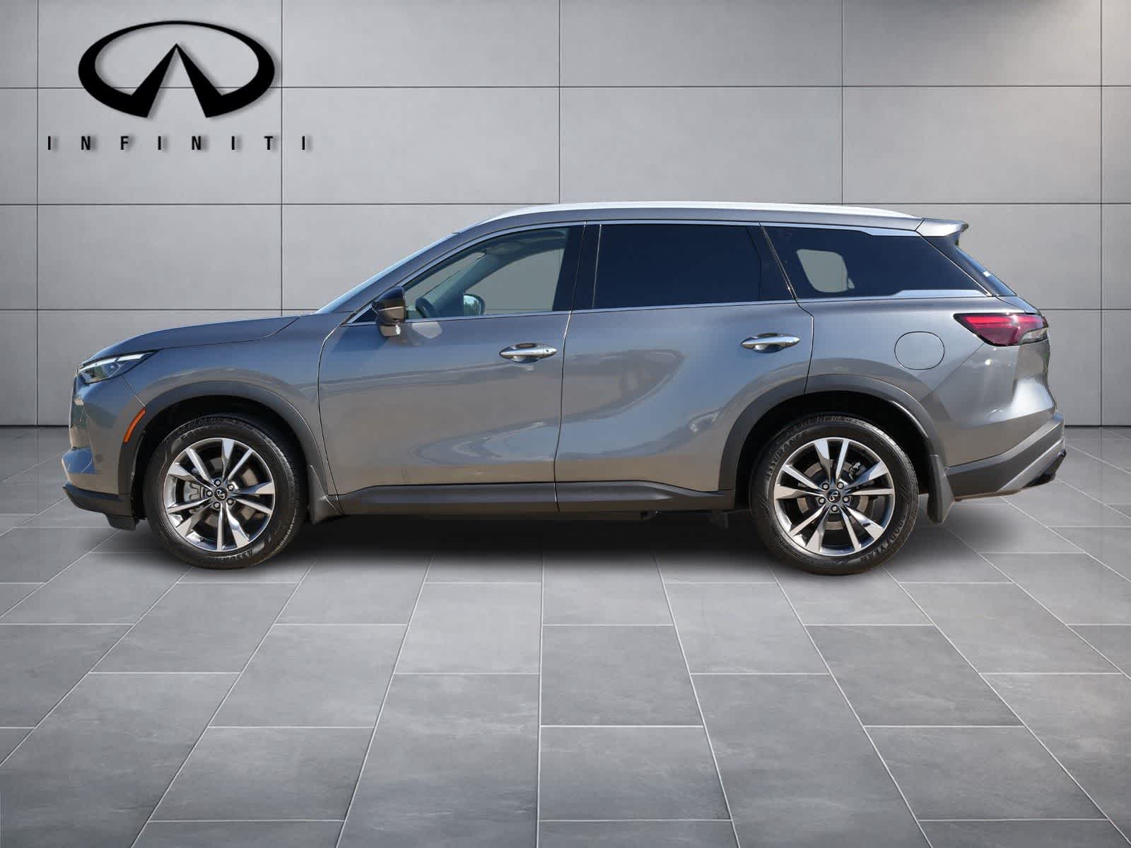 2024 INFINITI QX60 LUXE
