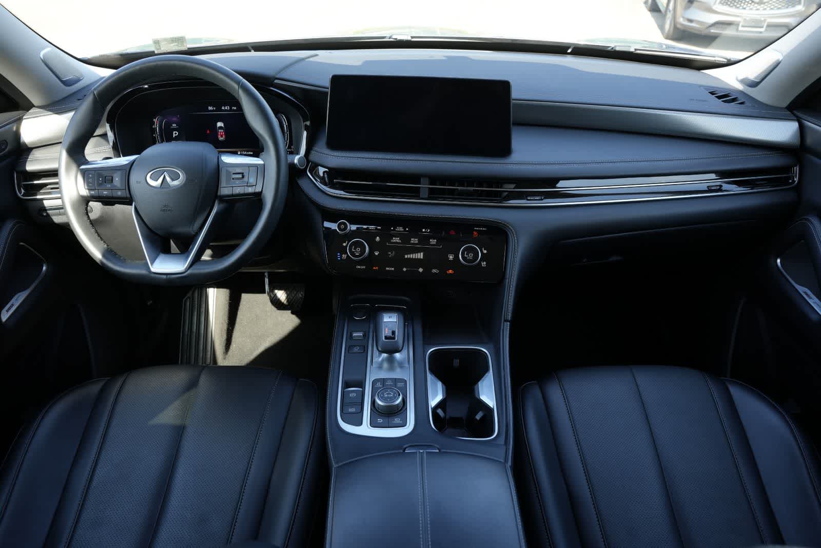 2024 INFINITI QX60 LUXE