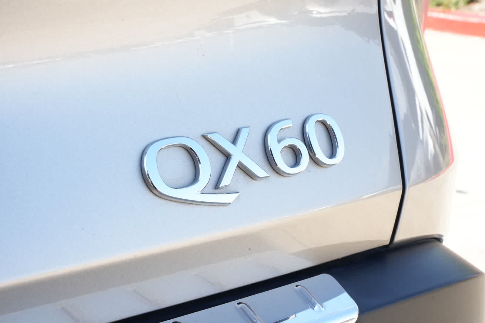 2024 INFINITI QX60 LUXE