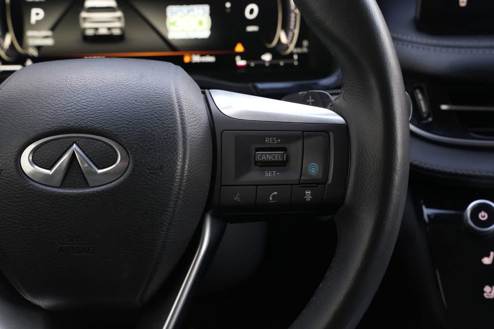 2023 INFINITI QX60 LUXE