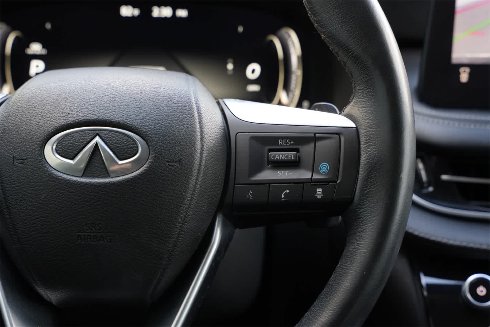 2023 INFINITI QX60 LUXE