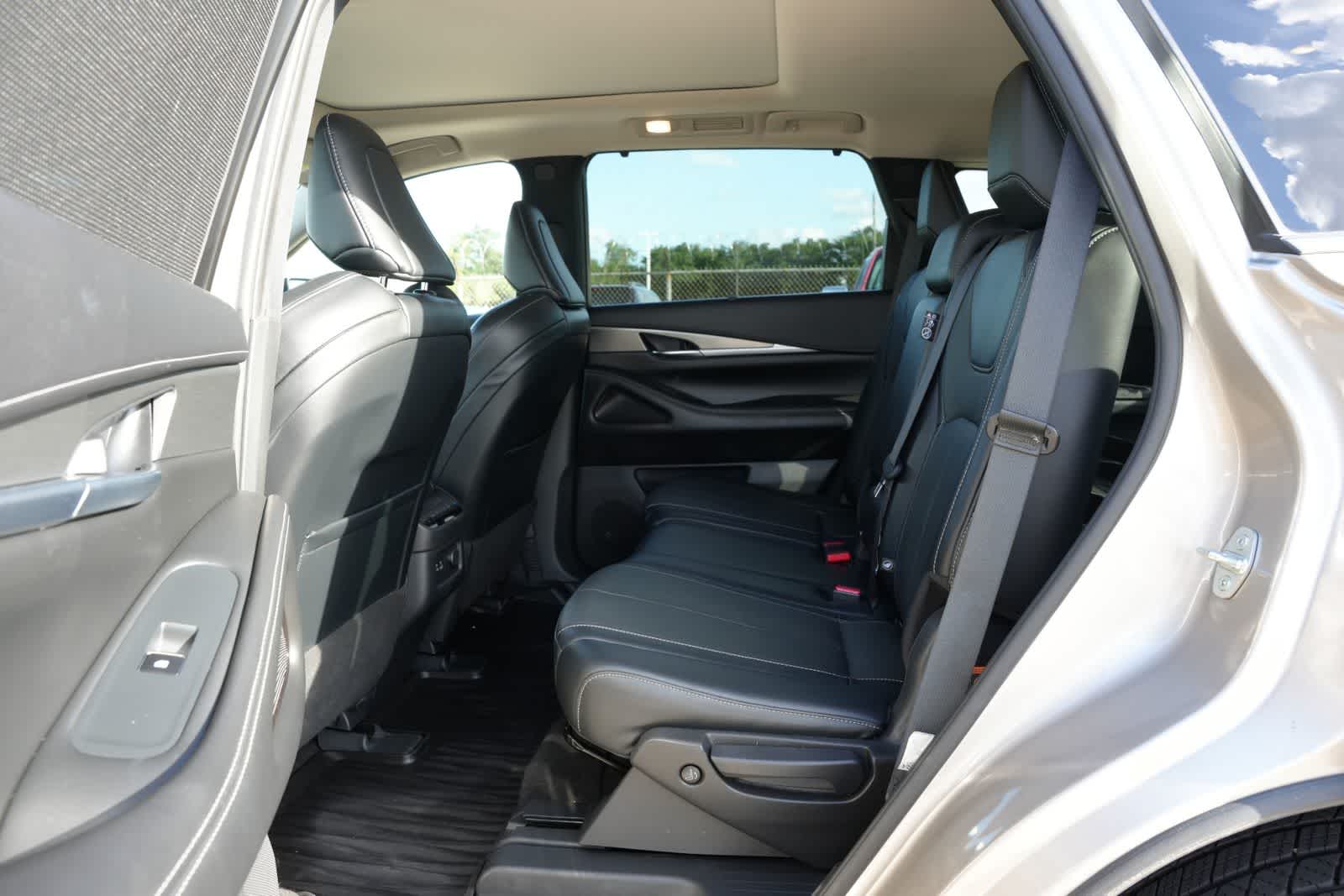2023 INFINITI QX60 LUXE - Photo 19