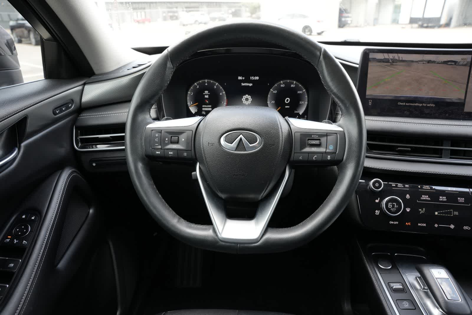 2023 INFINITI QX60 LUXE