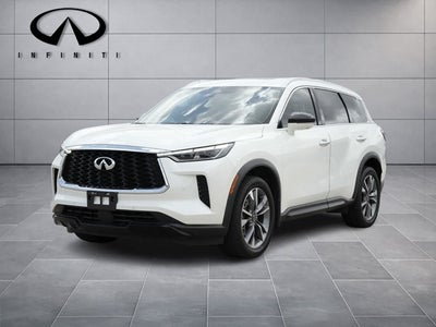 2023 INFINITI QX60 LUXE