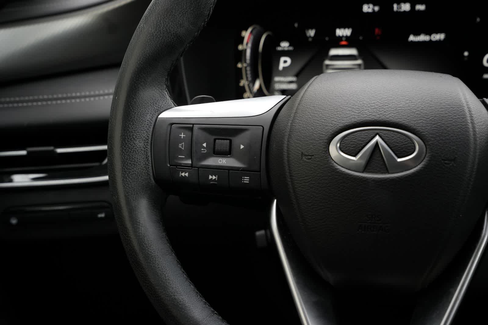 2023 INFINITI QX60 LUXE