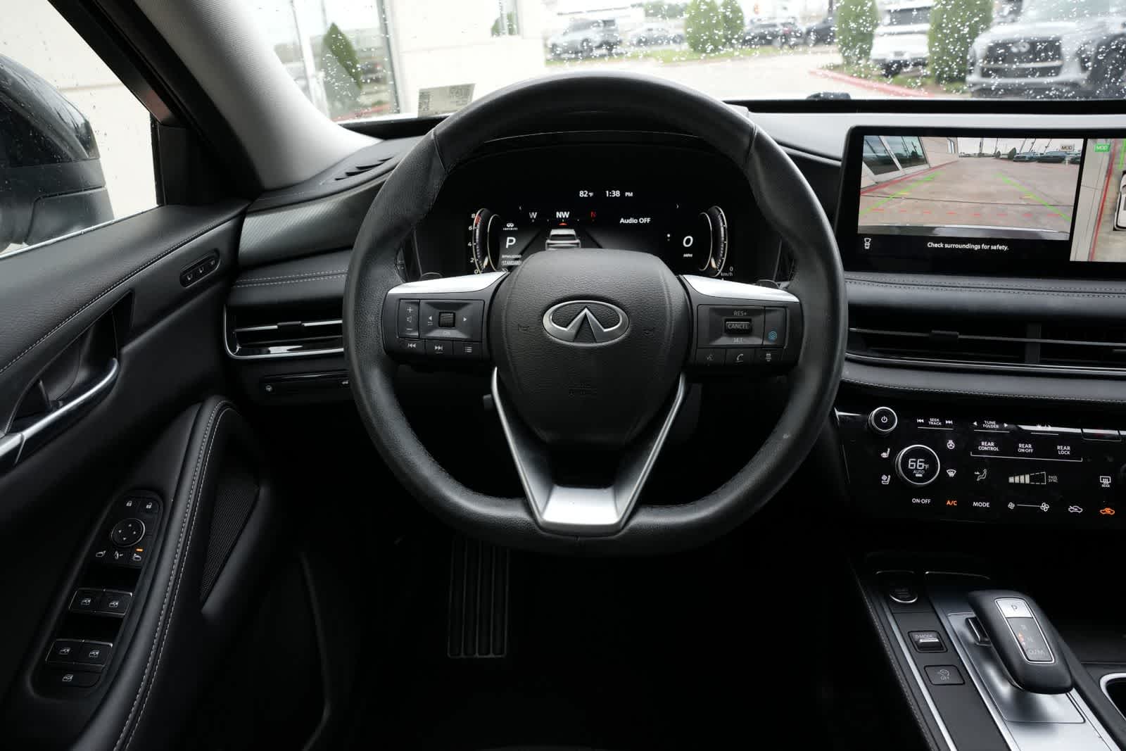2023 INFINITI QX60 LUXE