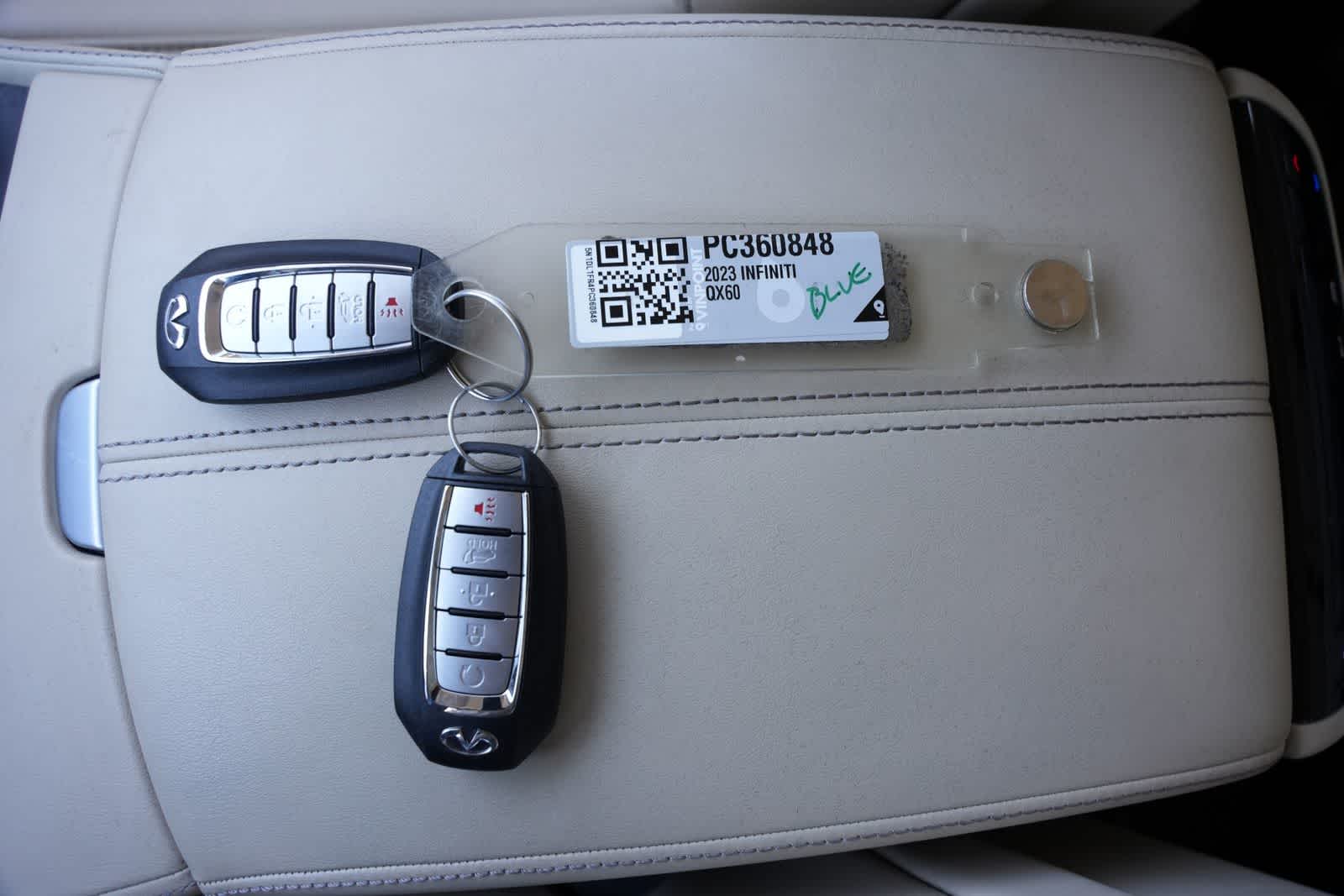 2023 INFINITI QX60 LUXE