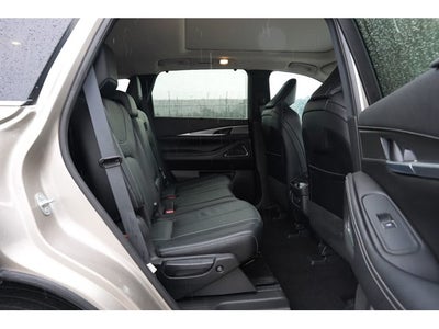 2024 INFINITI QX60 LUXE