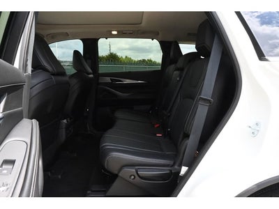 2024 INFINITI QX60 LUXE