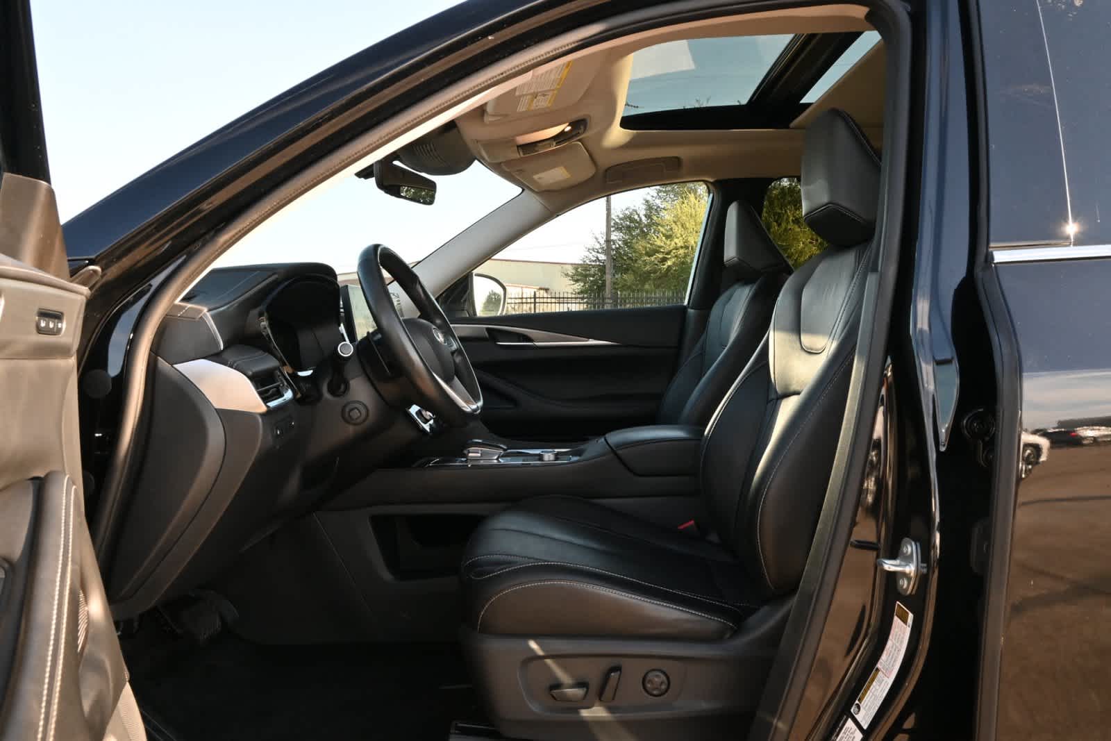 2024 INFINITI QX60 LUXE