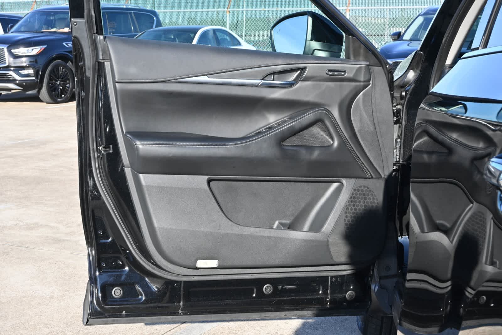 2024 INFINITI QX60 LUXE