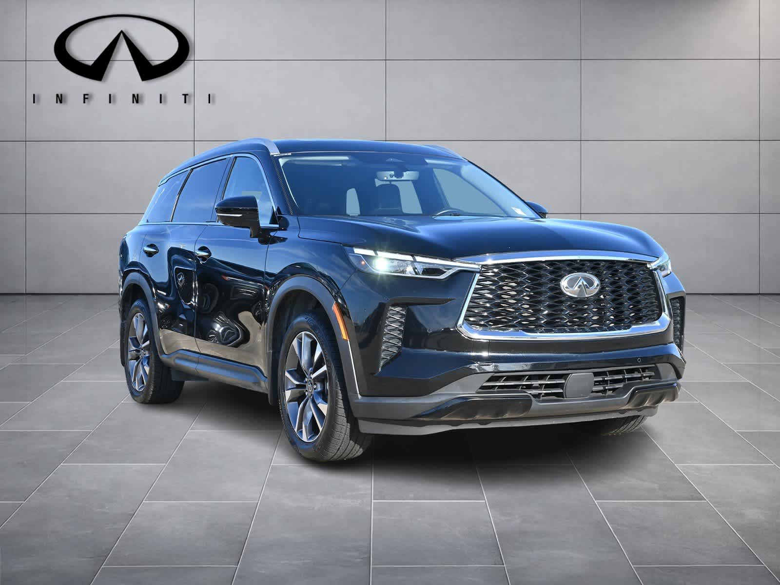 2024 INFINITI QX60 LUXE