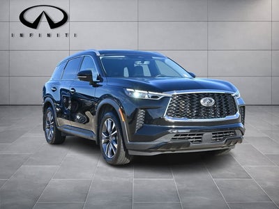 2024 INFINITI QX60 LUXE