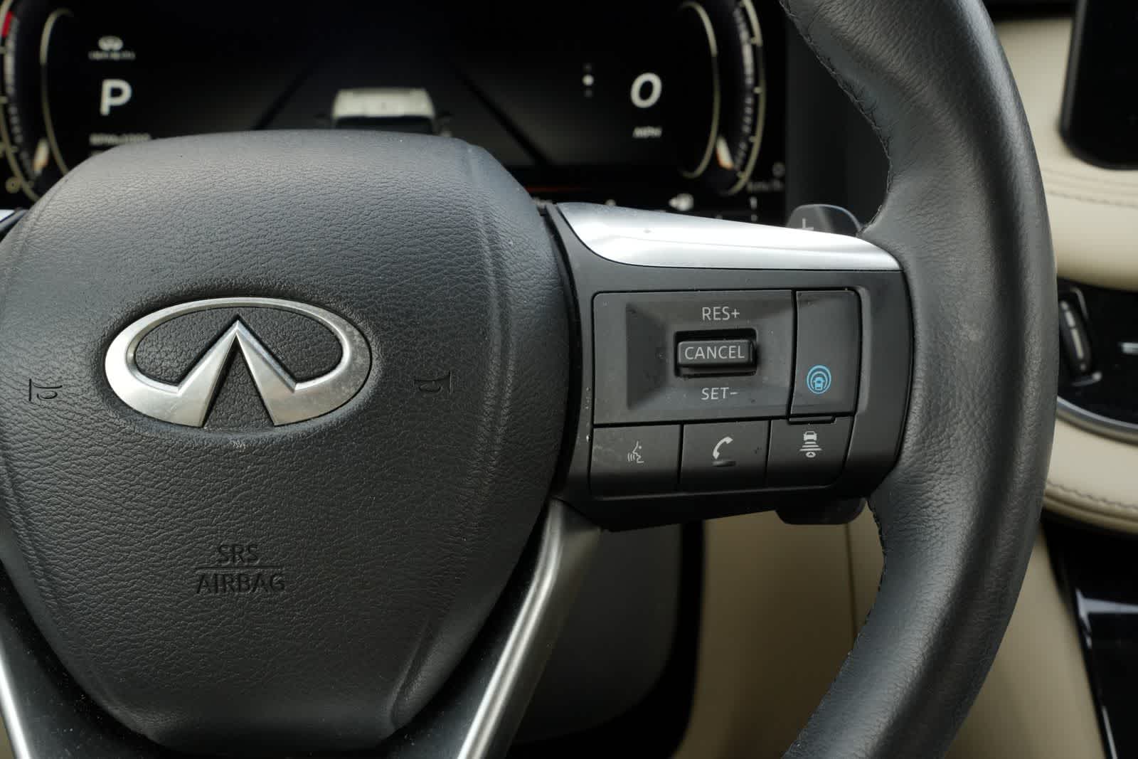 2023 INFINITI QX60 LUXE