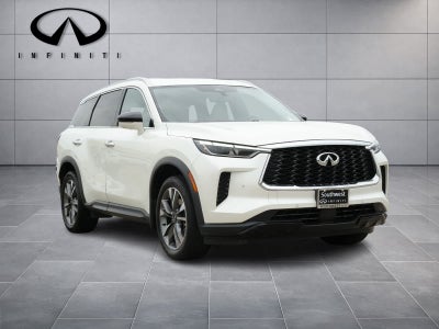 2023 INFINITI QX60 LUXE