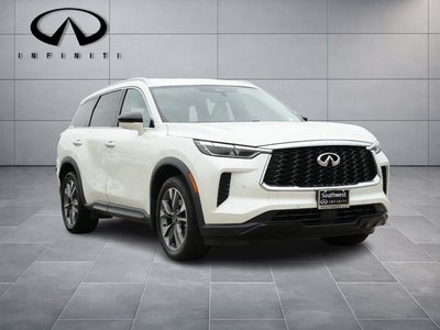2023 INFINITI QX60 LUXE