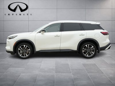 2023 INFINITI QX60 LUXE